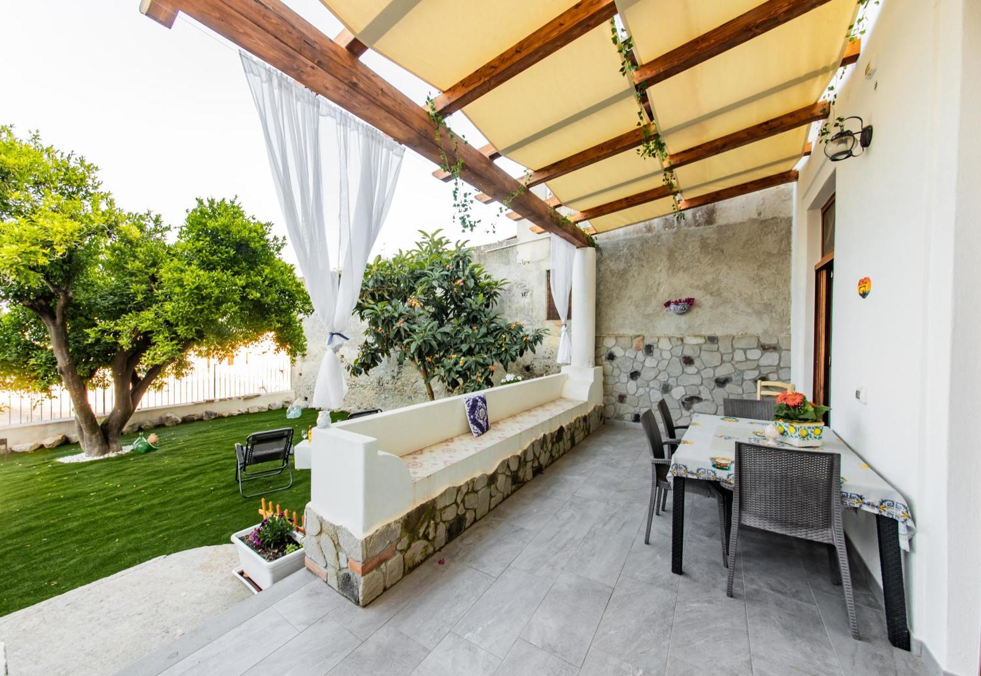 Ad Sidera Apartment Кането Екстериор снимка